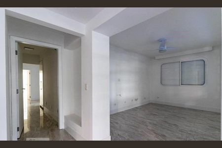 Apartamento à venda com 210m², 3 quartos e 4 vagas