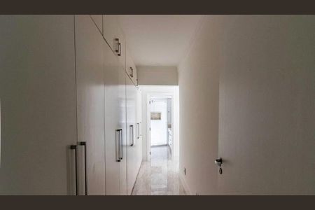 Apartamento à venda com 210m², 3 quartos e 4 vagas