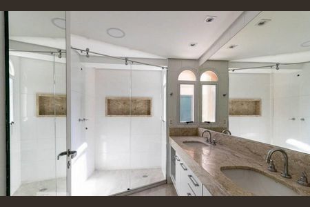 Apartamento à venda com 210m², 3 quartos e 4 vagas