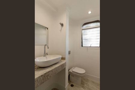 Apartamento à venda com 210m², 3 quartos e 4 vagas