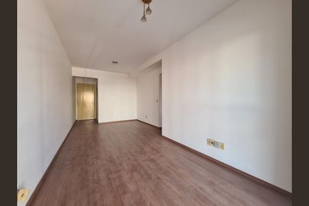 Apartamento à venda com 3 quartos, 76m² em Vila Olímpia, São Paulo