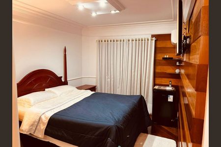 Apartamento para alugar com 3 quartos, 260m² em Brooklin, São Paulo