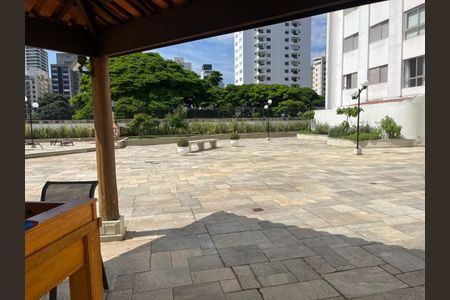 Apartamento à venda com 72m², 2 quartos e 1 vaga