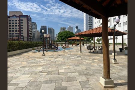 Apartamento à venda com 72m², 2 quartos e 1 vaga