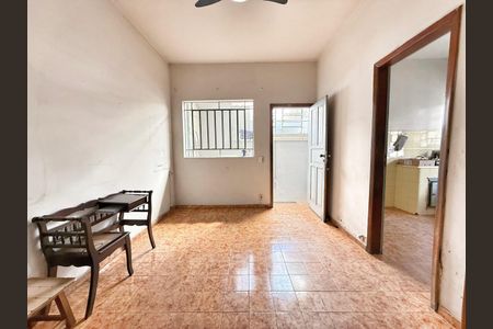 Casa à venda com 170m², 3 quartos e 1 vagaSala