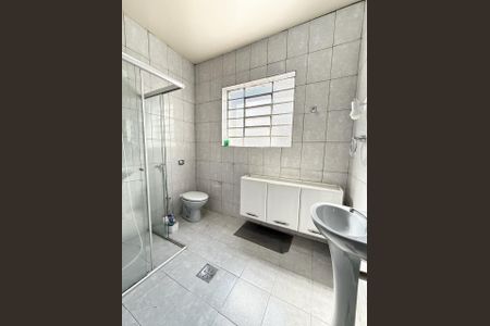 Casa à venda com 170m², 3 quartos e 1 vagaBanheiro