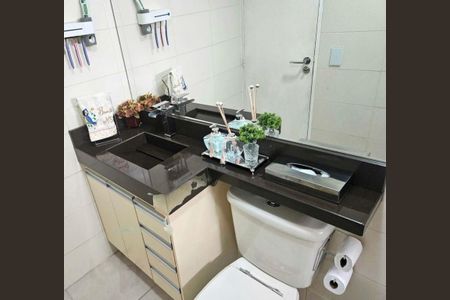 Apartamento à venda com 2 quartos, 56m² em Vila Olímpia, São Paulo