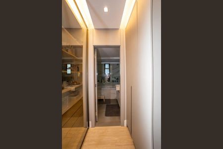 Apartamento à venda com 209m², 4 quartos e 3 vagas