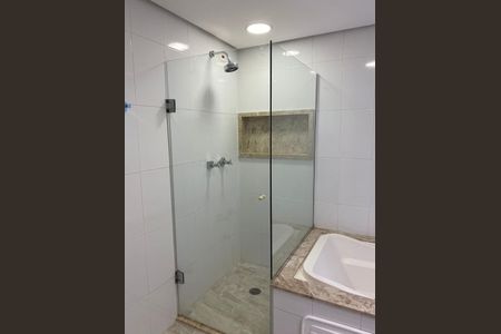 Apartamento à venda com 210m², 3 quartos e 4 vagas