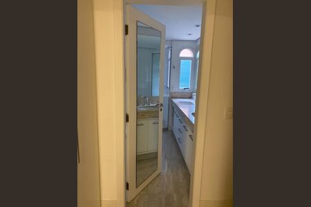 Apartamento à venda com 210m², 3 quartos e 4 vagas