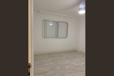 Apartamento à venda com 210m², 3 quartos e 4 vagas
