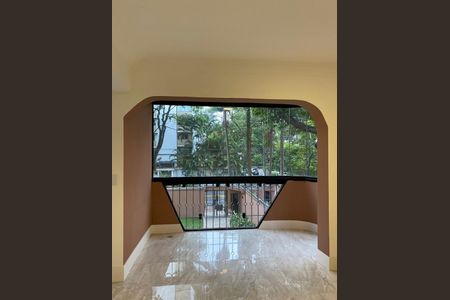 Apartamento à venda com 210m², 3 quartos e 4 vagas