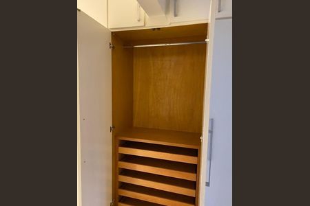 Apartamento à venda com 210m², 3 quartos e 4 vagas