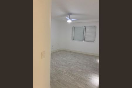 Apartamento à venda com 210m², 3 quartos e 4 vagas