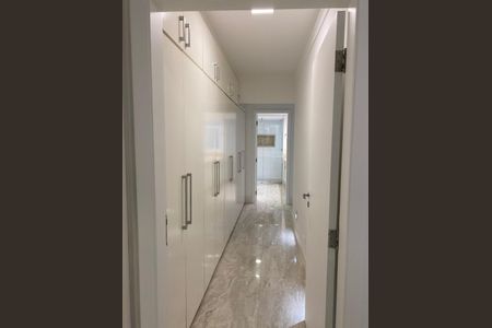 Apartamento à venda com 210m², 3 quartos e 4 vagas