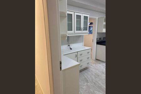 Apartamento à venda com 210m², 3 quartos e 4 vagas