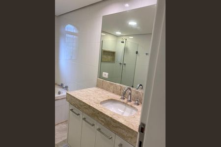 Apartamento à venda com 210m², 3 quartos e 4 vagas