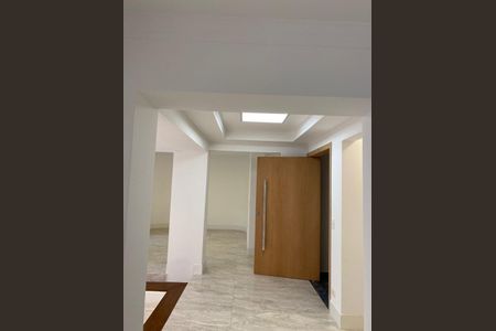 Apartamento à venda com 210m², 3 quartos e 4 vagas