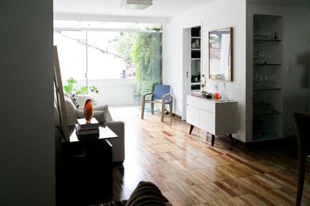Apartamento à venda com 3 quartos, 130m² em Jardim Paulista, São Paulo
