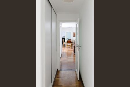 Apartamento à venda com 130m², 3 quartos e 1 vaga