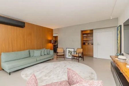 Apartamento à venda com 1 quarto, 90m² em Itaim Bibi, São Paulo