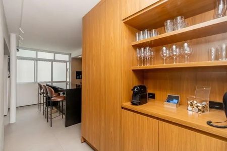 Apartamento à venda com 90m², 1 quarto e 1 vaga