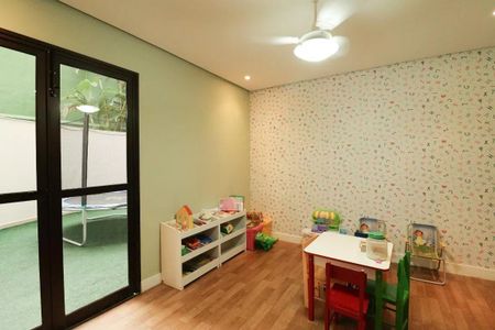 Apartamento à venda com 139m², 4 quartos e 3 vagas