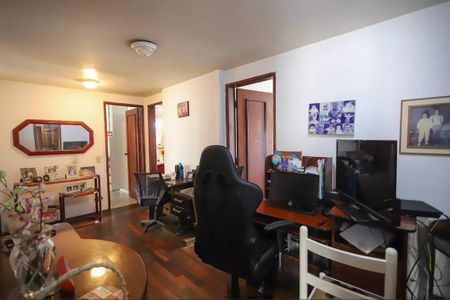 Apartamento à venda com 139m², 4 quartos e 3 vagas