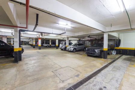 Apartamento à venda com 139m², 4 quartos e 3 vagas