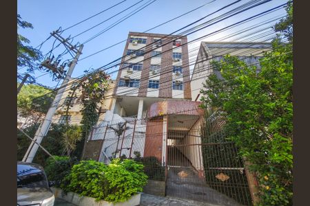 Apartamento à venda com 94m², 3 quartos e 1 vaga Apartamento à venda com 94m², 3 quartos e 1 vagaFachada do Prédio