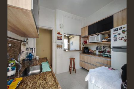 Apartamento à venda com 94m², 3 quartos e 1 vaga Apartamento à venda com 94m², 3 quartos e 1 vagaCozinha