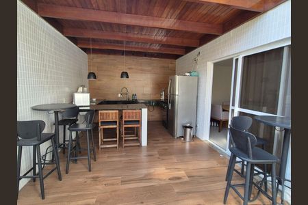 Apartamento à venda com 4 quartos, 156m² em Charitas, Niterói