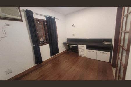 Casa à venda com 6 quartos, 314m² em São Francisco, Niterói