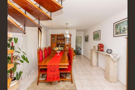 Casa à venda com 4 quartos, 193m² em Parque da Mooca, São Paulo