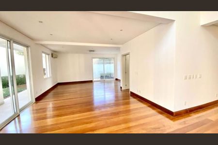 Casa à venda com 4 quartos, 608m² em Jardim Petropolis, São Paulo