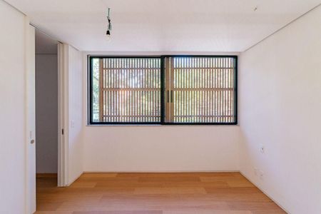 Casa à venda com 4 quartos, 689m² em Pinheiros, São Paulo