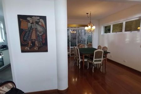 Casa à venda com 3 quartos, 313m² em Morumbi, São Paulo