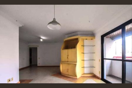 Apartamento à venda com 135m², 3 quartos e 2 vagas