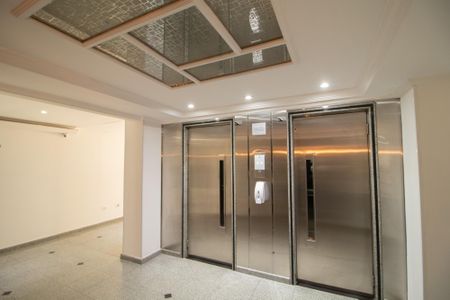 Apartamento à venda com 84m², 3 quartos e 1 vagaElevador