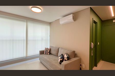 Sala de apartamento para alugar com 1 quarto, 37m² em Pinheiros, São Paulo