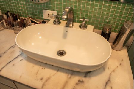 Apartamento à venda com 220m², 3 quartos e 3 vagasBanheiro da Suíte 2