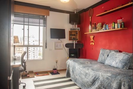 Apartamento à venda com 220m², 3 quartos e 3 vagasQuarto