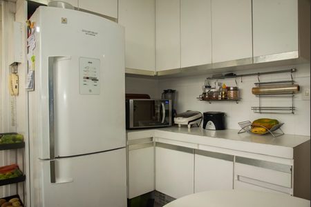 Apartamento à venda com 220m², 3 quartos e 3 vagasCozinha