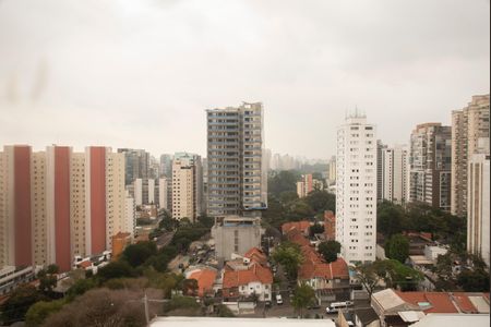 Apartamento à venda com 220m², 3 quartos e 3 vagasVista da Suíte 1