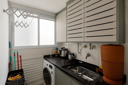 Apartamento à venda com 63m², 2 quartos e 1 vaga Apartamento à venda com 63m², 2 quartos e 1 vagaÁrea de Serviço