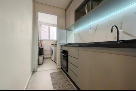 Apartamento à venda com 63m², 2 quartos e 1 vaga Apartamento à venda com 63m², 2 quartos e 1 vagaCozinha
