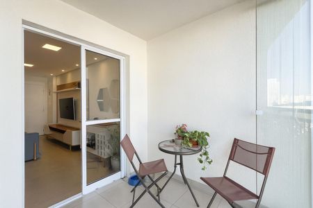 Sacada de apartamento à venda com 2 quartos, 63m² em Parque Sao Domingos, São Paulo