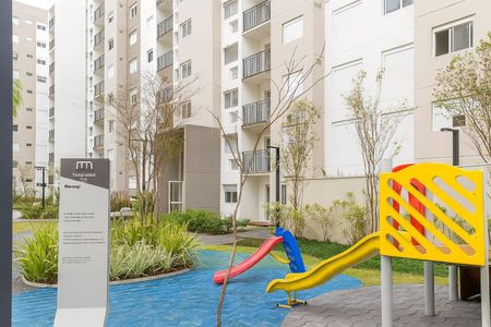 Apartamento à venda com 63m², 2 quartos e 1 vaga Apartamento à venda com 63m², 2 quartos e 1 vagaÁrea comum - Playground