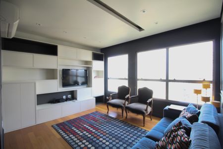 Apartamento para alugar com 70m², 2 quartos e 2 vagasSala