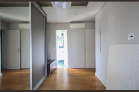 Apartamento para alugar com 70m², 2 quartos e 2 vagasSuíte